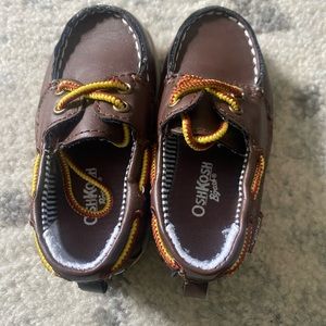 Boys OshKosh B’gosh dress shoes